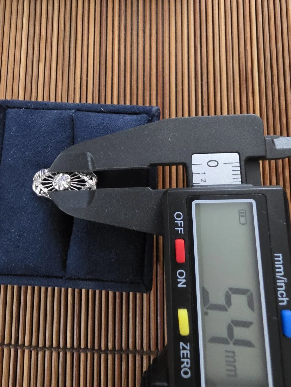 14k Diamond Filigree White Gold Ring (Vintage)